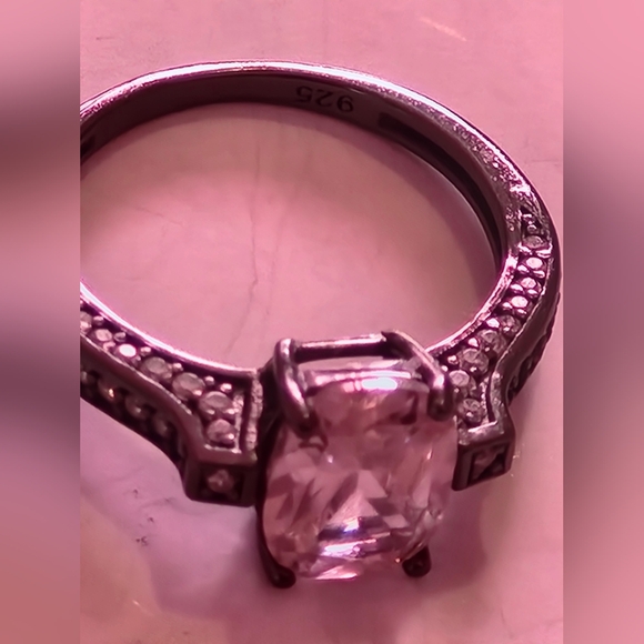 Avon Silver Ring, size 6.5 - Picture 3 of 8